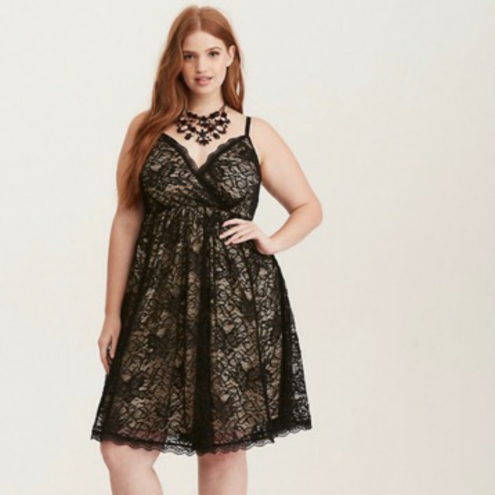 👗Lace Surplice Skater Dress👗